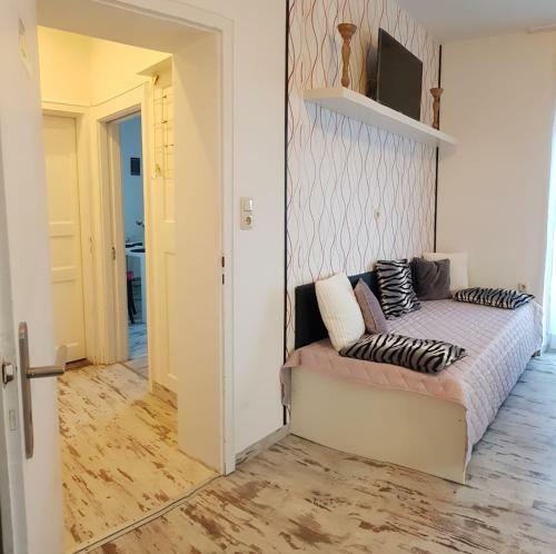 Family Apart House L.a-f�ssen
