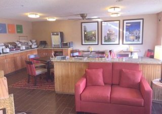 Hotel Comfort Inn