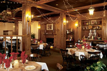 Sturbridge Host Hotel