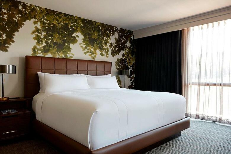 Hotel Westchester Marriott