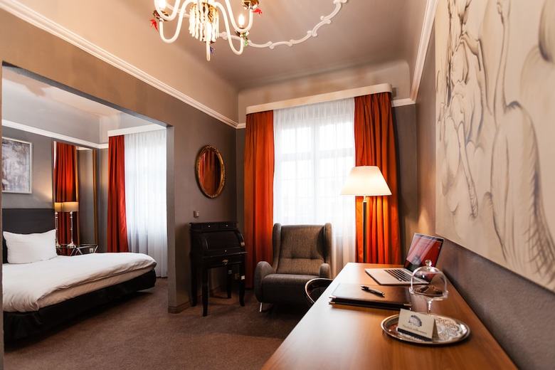 Hotel W�rzburger Hof ****