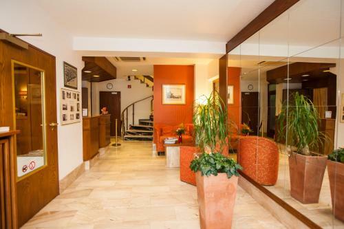 Hostal Hotel Garni G�nther