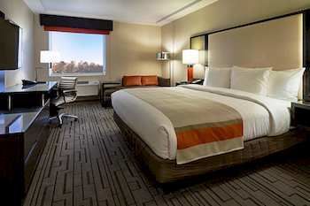 Clarion Hotel
