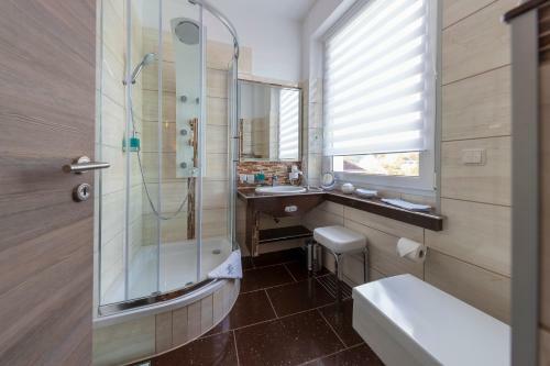 Hotel H�hn