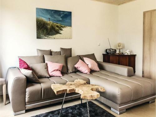 Three-bedroom Holiday Home In Altefahr/rugen