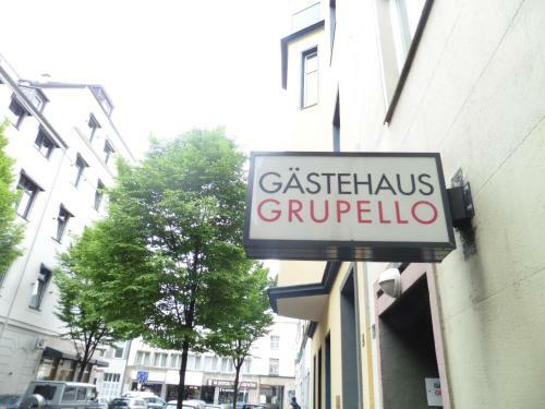 Hostal G�stehaus Grupello