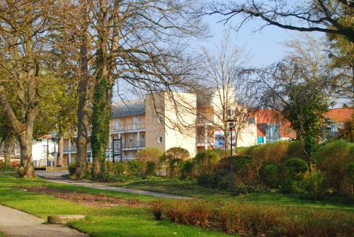 Apartamento Kurparkcarree - Ferienwohnung "amber"