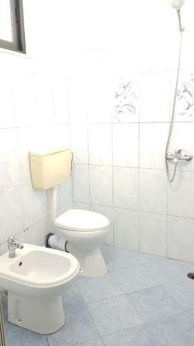 Hostal Guest House Cikaj