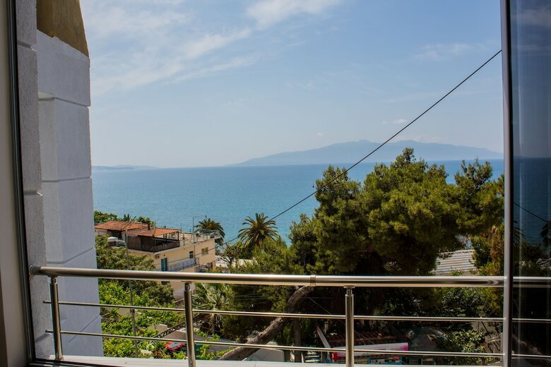 Hotel Kapllani
