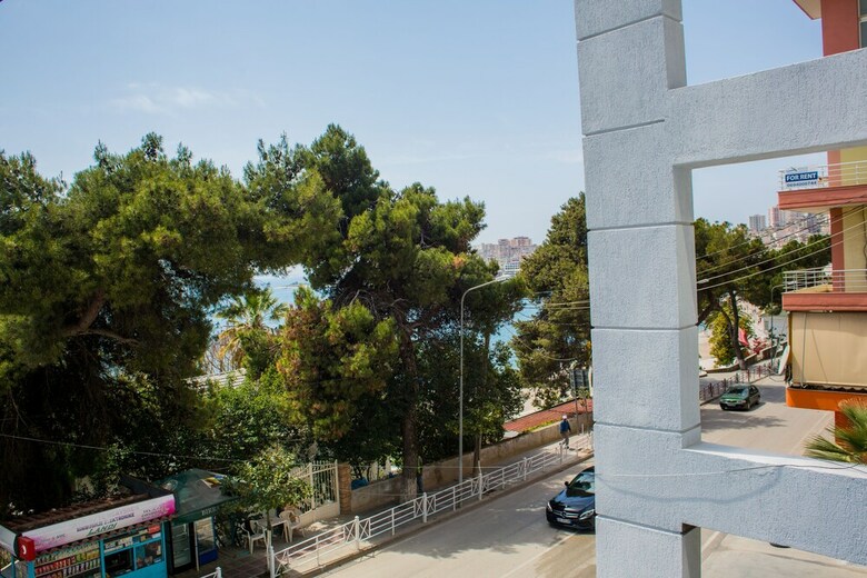 Hotel Kapllani