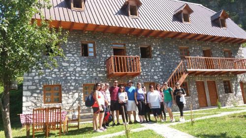 Hostal Bujtina Berishta Theth