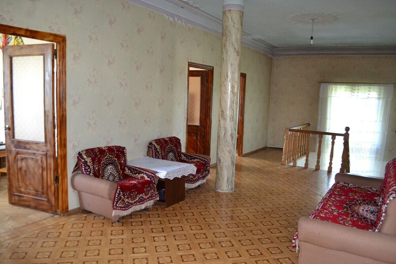 Hostal Serik & Geora Guesthouse