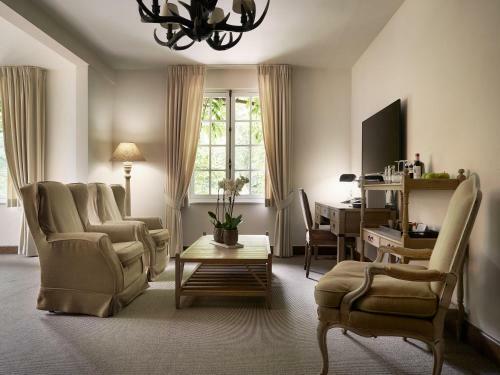Hotel Domaine La Butte Aux Bois