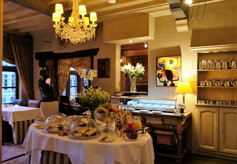 Relais Bourgondisch Cruyce, A Luxe Worldwide Hotel