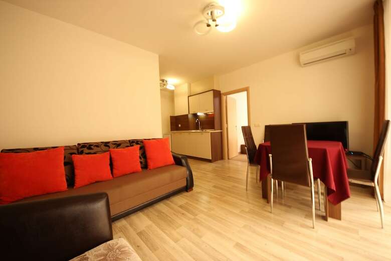 Menada Tarsis Apartments