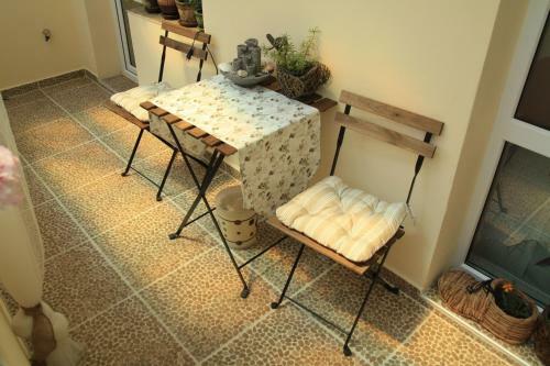 Vintage Apartment, 5 Min From Center + 2 Free Bikes