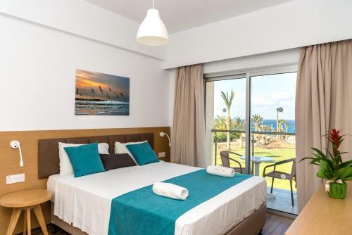 Helios Bay Hotel
