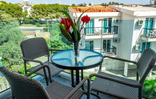 A Maos Hotel Apartments