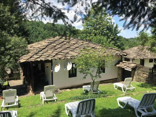 Dzhelepova Guest House- Pool Access
