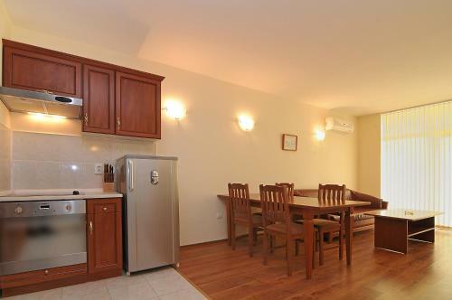 Apartments In Semiramida Gardens
