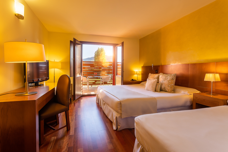 Hotel Iz�n Puerta de Gredos