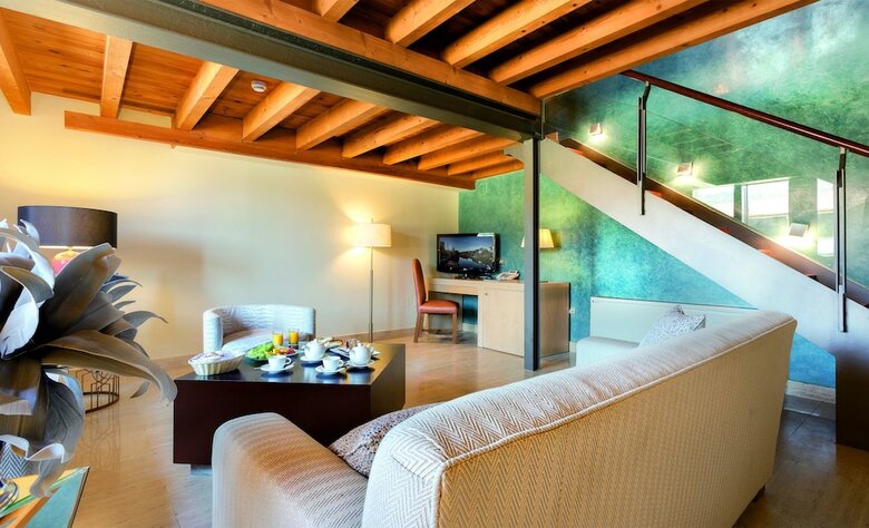 Hotel Iz�n Puerta de Gredos