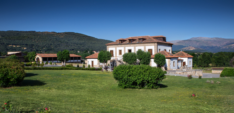 Hotel Iz�n Puerta de Gredos