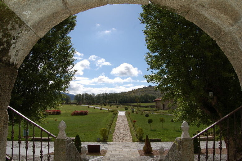 Hotel Iz�n Puerta de Gredos