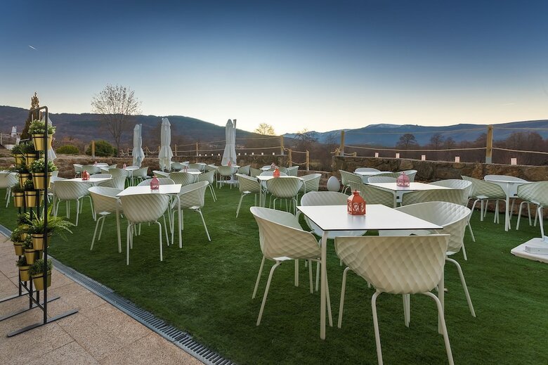 Hotel Iz�n Puerta de Gredos