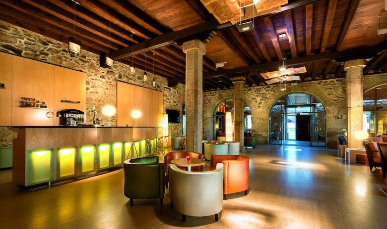 Hotel Iz�n Puerta de Gredos