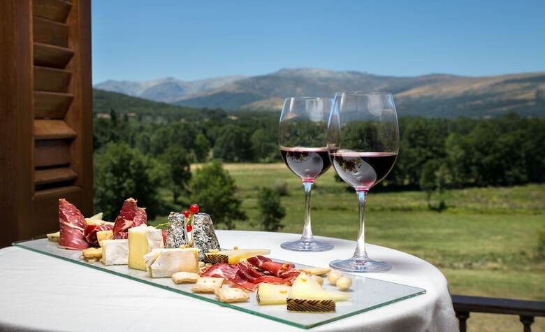 Hotel Iz�n Puerta de Gredos
