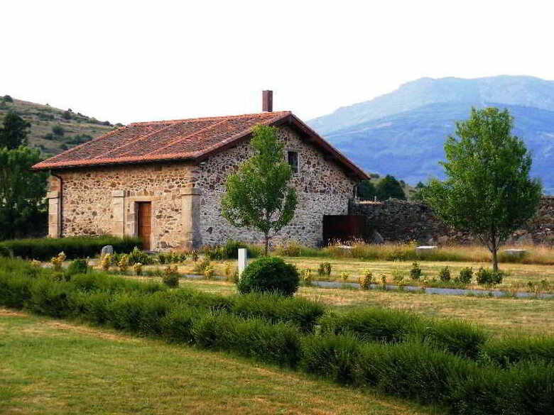 Hotel Iz�n Puerta de Gredos