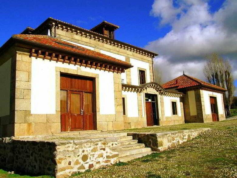 Hotel Iz�n Puerta de Gredos