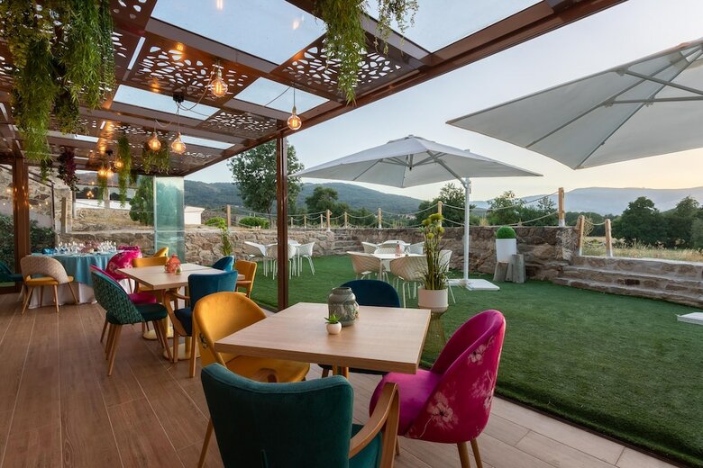 Hotel Iz�n Puerta de Gredos