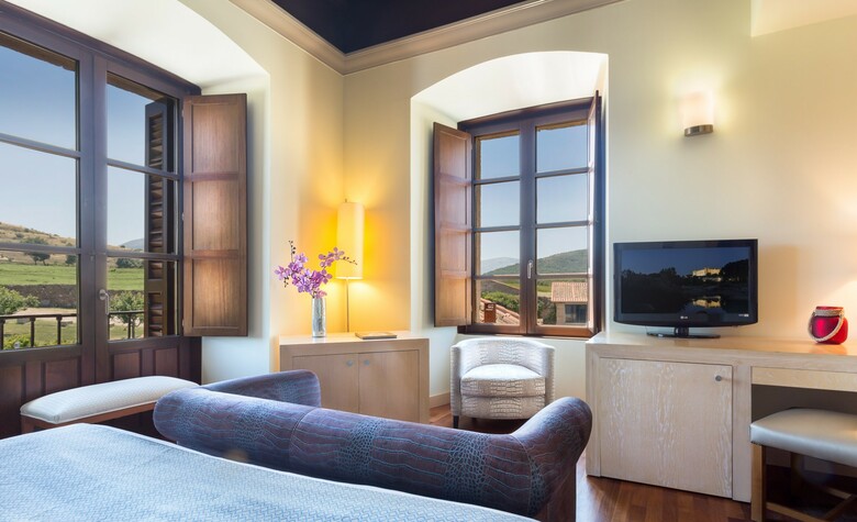 Hotel Iz�n Puerta de Gredos