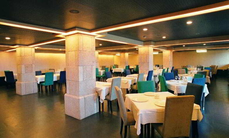 Hotel Iz�n Puerta de Gredos