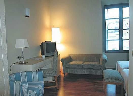 Hotel Iz�n Puerta de Gredos