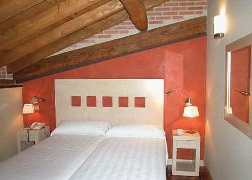 Hotel Iz�n Puerta de Gredos