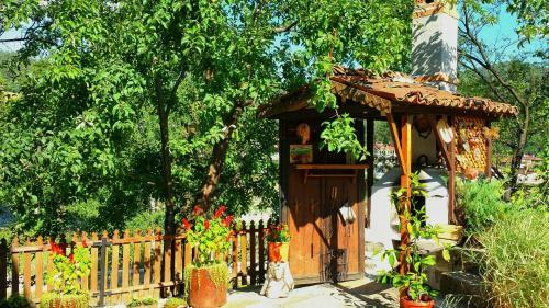 Hostal Mechta Guest House