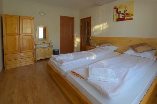 Hostal Guest House Edelweiss