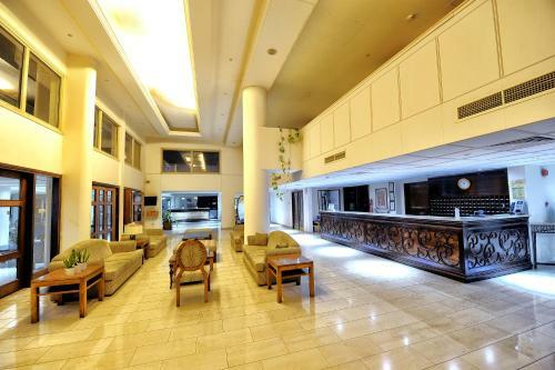 Piere - Anne Beach Hotel