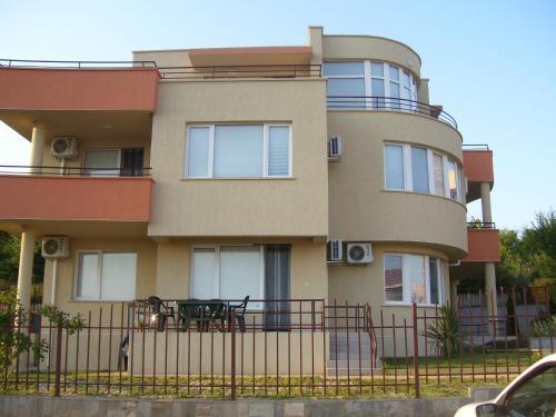 Apartments Hemingway