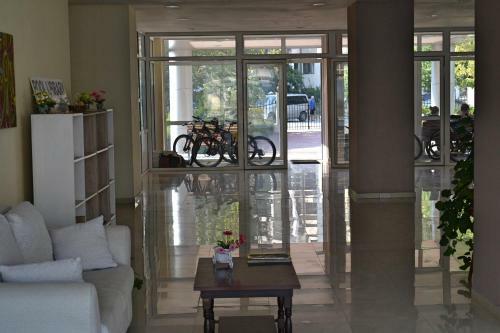 Semiramida Garden Apartment Eh