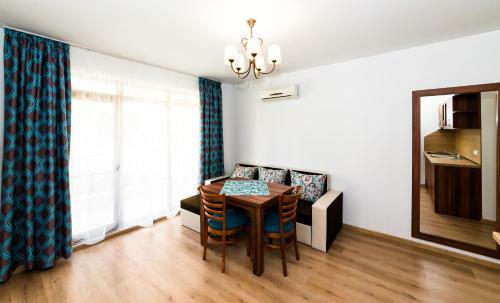 Hostal Stela Apartments