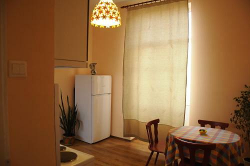 Emigrant Apartment