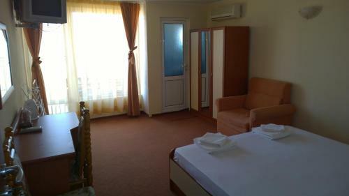 Hostal Elinor Guest House