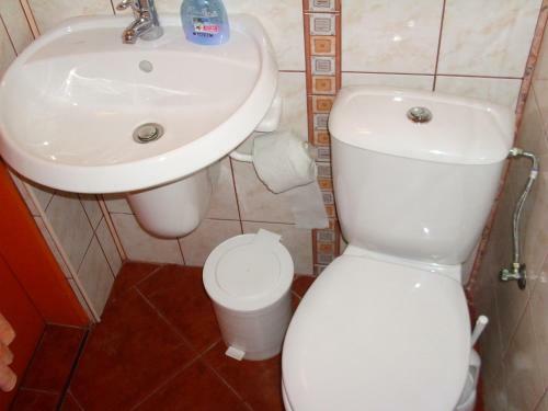 Hostal Guest House Villa Katty