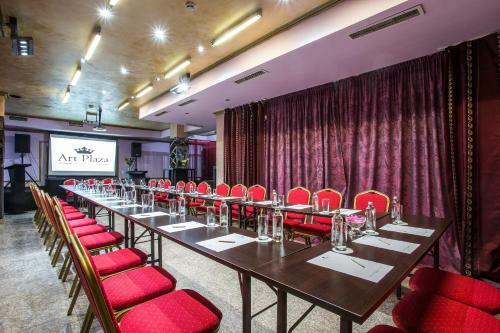 Best Western Art Plaza Hotel