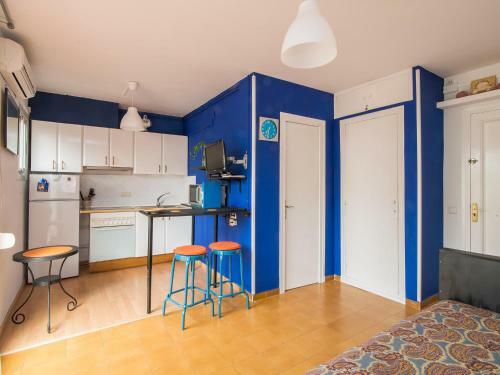 Sunny Apartments