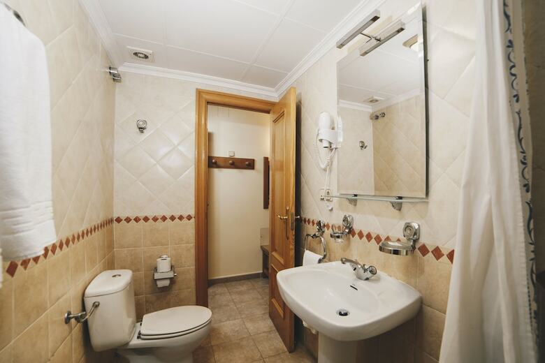 Hostal Gavilanes II